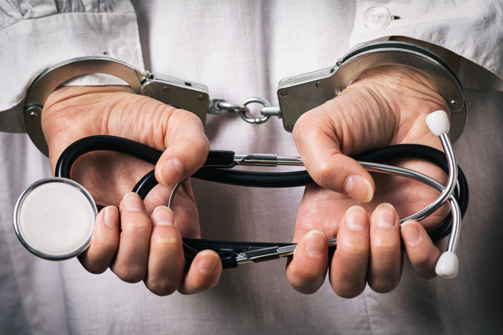 SurgeonCheck | A Surgeon So Bad it was Criminal